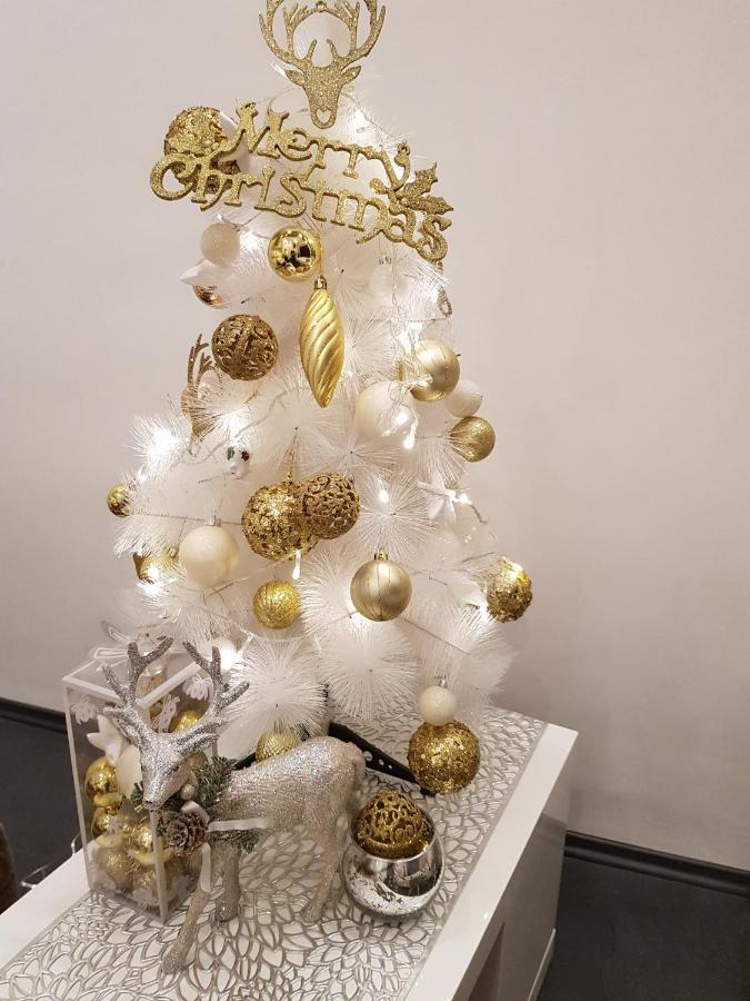 בודפשט Modern Flat In City Center מראה חיצוני תמונה
