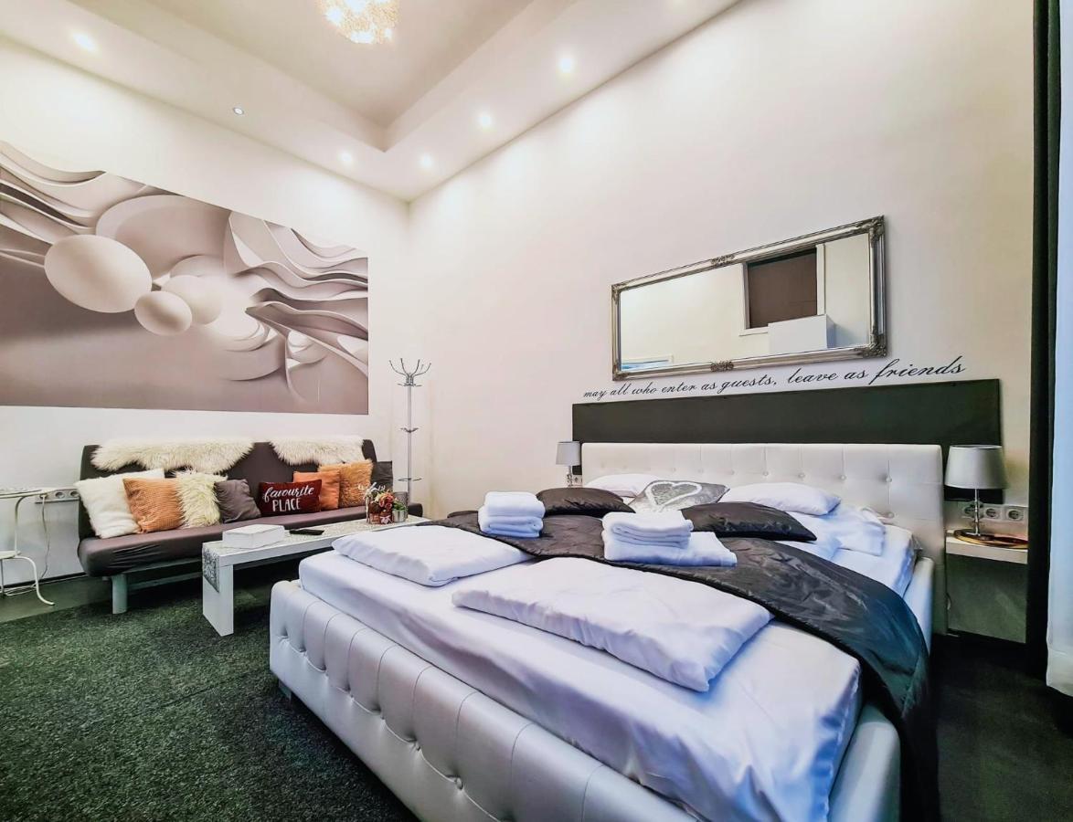 בודפשט Modern Flat In City Center מראה חיצוני תמונה